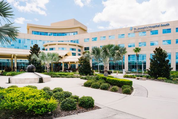 An exterior image of BayCare St. Joseph Hospital-South