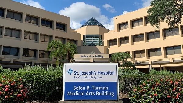The exterior of the Solon B. Turman Medical Arts Building at St. Joseph's Hospital in Tampa, Florida