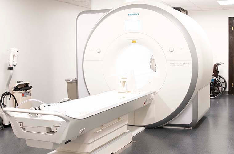 BayCare Outpatient Imaging brings an innovative, high-tech 3 Tesla MRI to the HealthHub facility