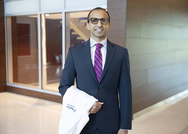 Dr. Piyush Sovani