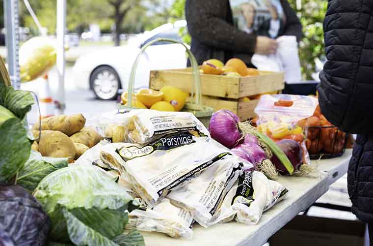 BayCare Brings Farmer’s Markets to HealthHub Facilities