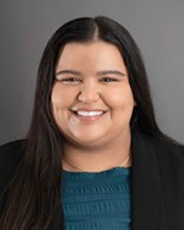 Head shot of Daniela Pereira, DO