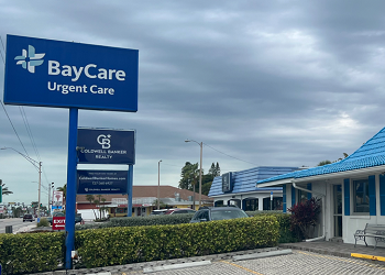 an exterior view of baycare urgent care st pete beach